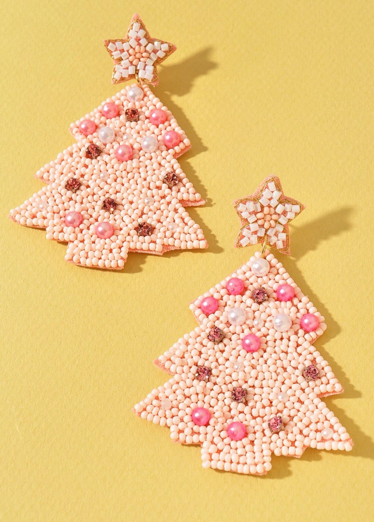 Pretty in Pink Christmas Tree